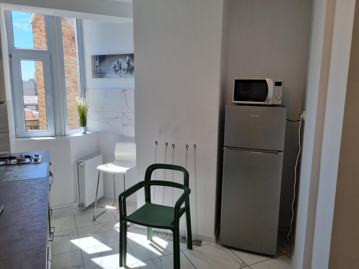 Elisabeta Studio Apartment Bucureşti Exterior foto
